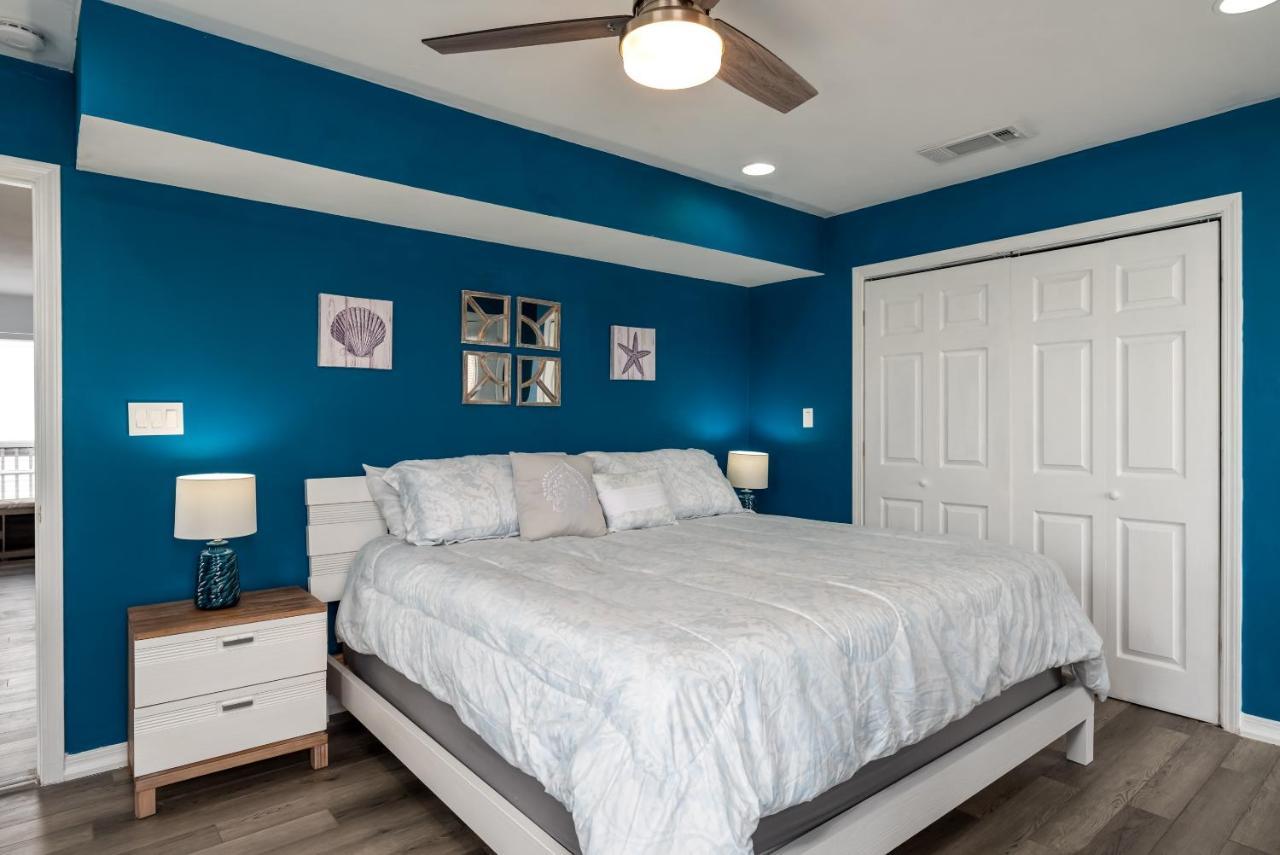 Strand Castle - Gulf Front! An Ideal Layout With Game Room, Small Private Pool, And Roof Top Crow'S Nest! Home Dauphin Island Luaran gambar