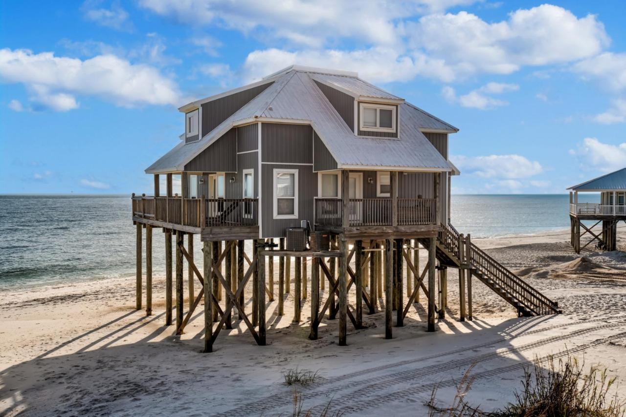 Strand Castle - Gulf Front! An Ideal Layout With Game Room, Small Private Pool, And Roof Top Crow'S Nest! Home Dauphin Island Luaran gambar