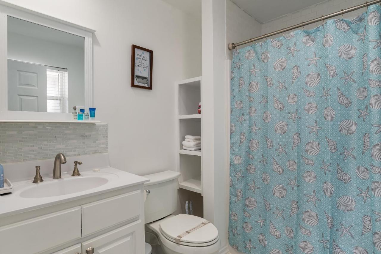 Strand Castle - Gulf Front! An Ideal Layout With Game Room, Small Private Pool, And Roof Top Crow'S Nest! Home Dauphin Island Luaran gambar