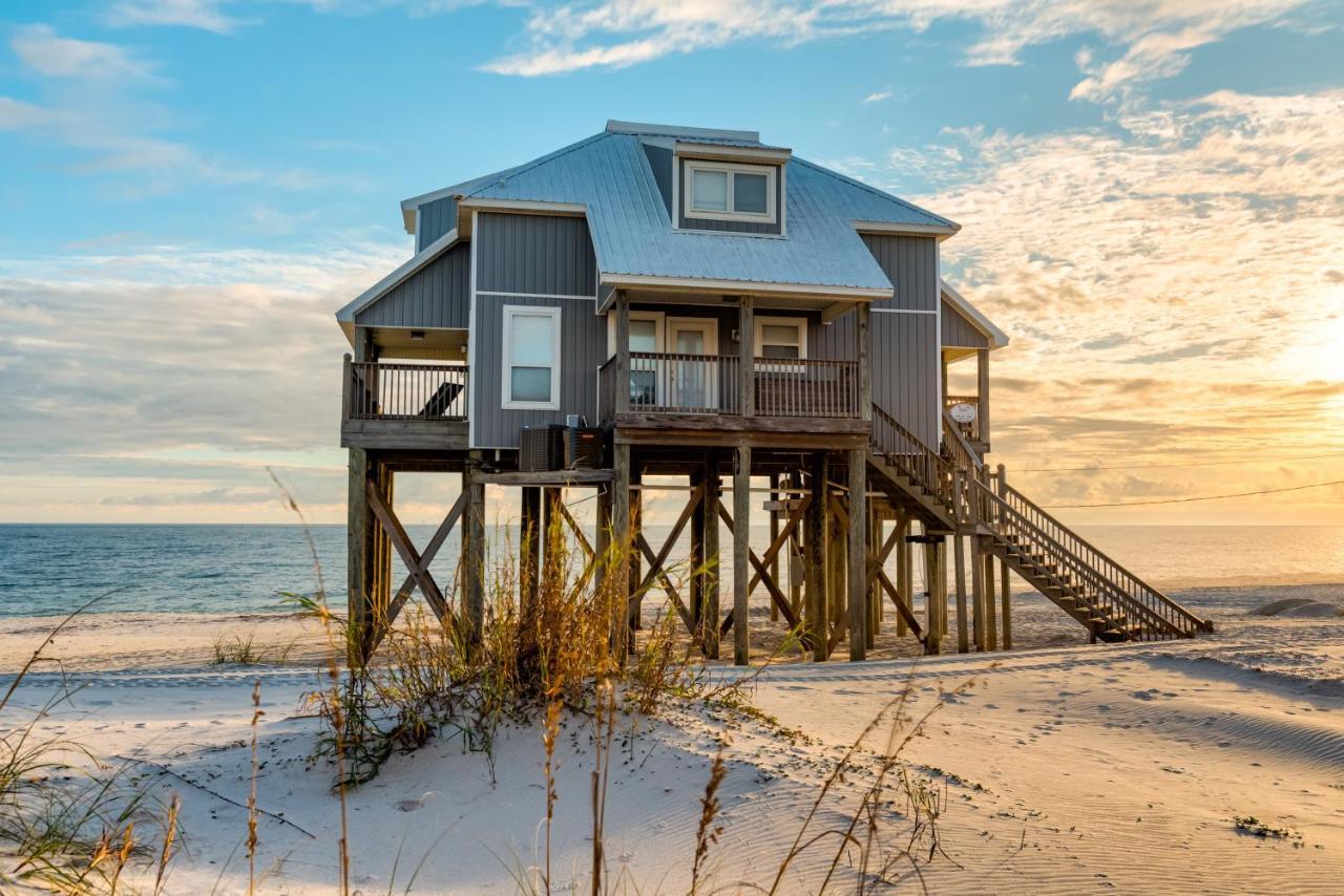 Strand Castle - Gulf Front! An Ideal Layout With Game Room, Small Private Pool, And Roof Top Crow'S Nest! Home Dauphin Island Luaran gambar